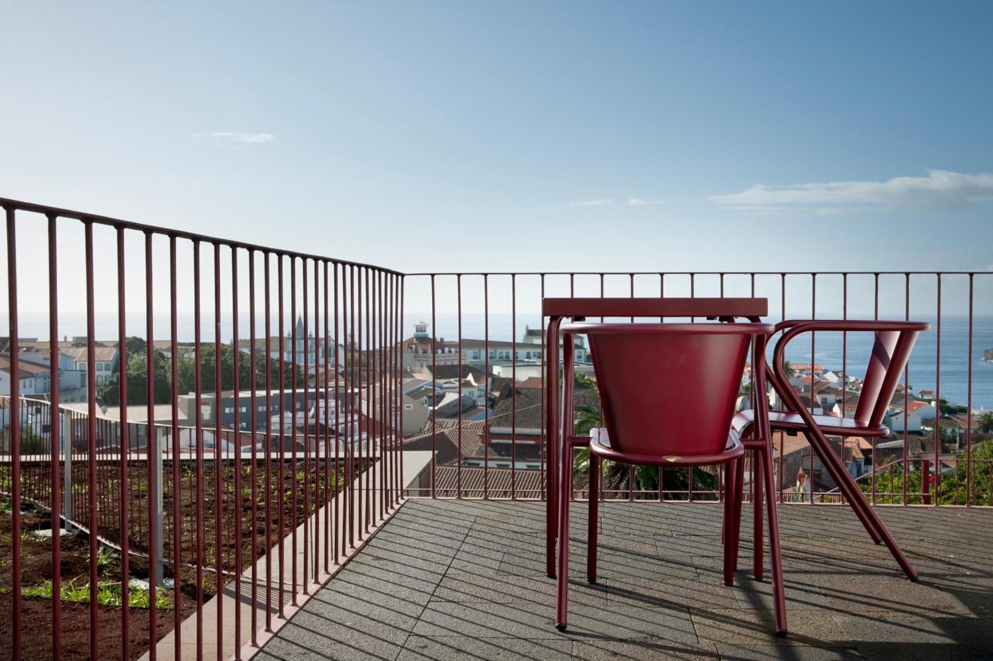Apartamento Angra + Angra do Heroísmo Exterior foto