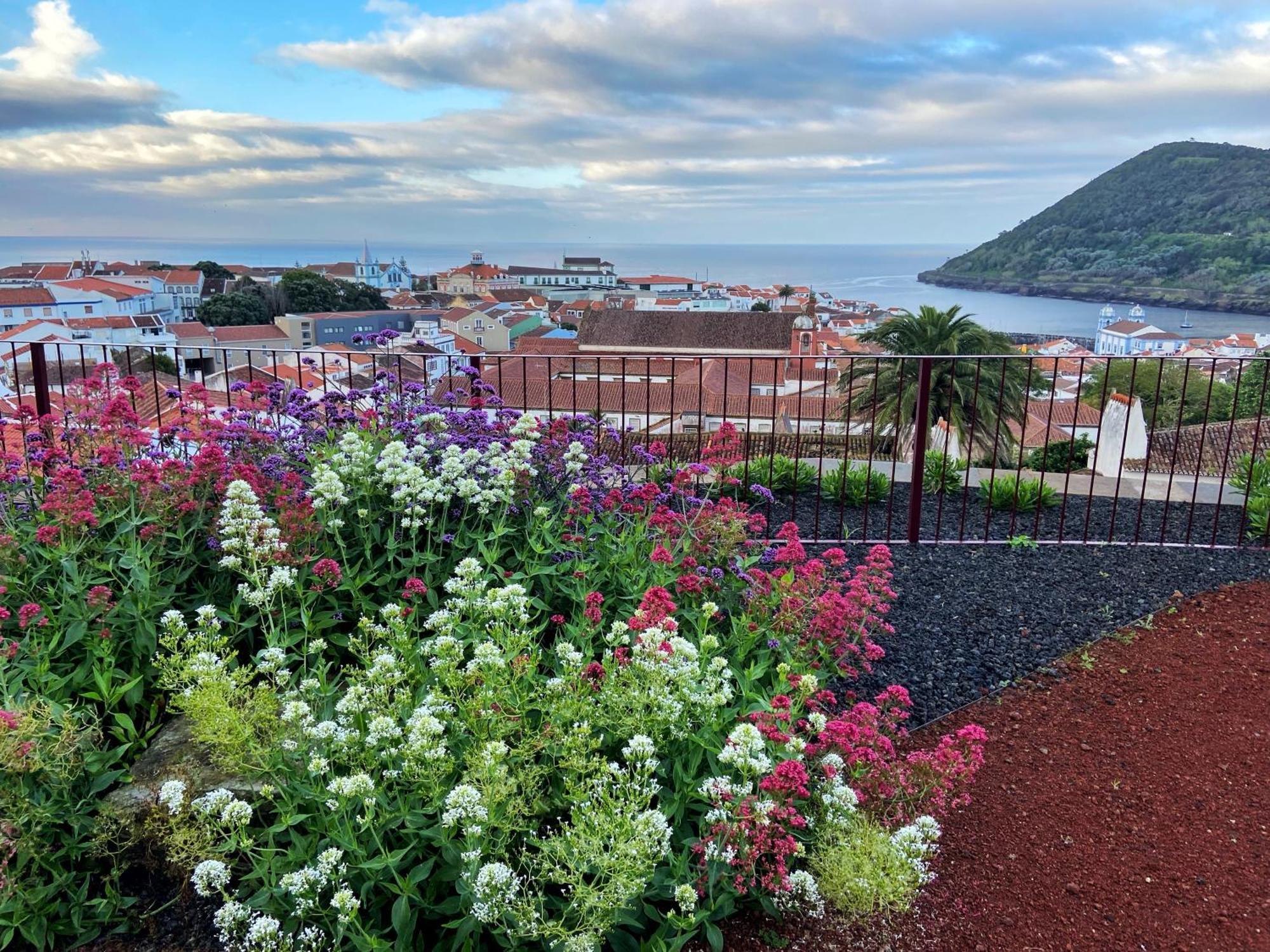 Apartamento Angra + Angra do Heroísmo Exterior foto