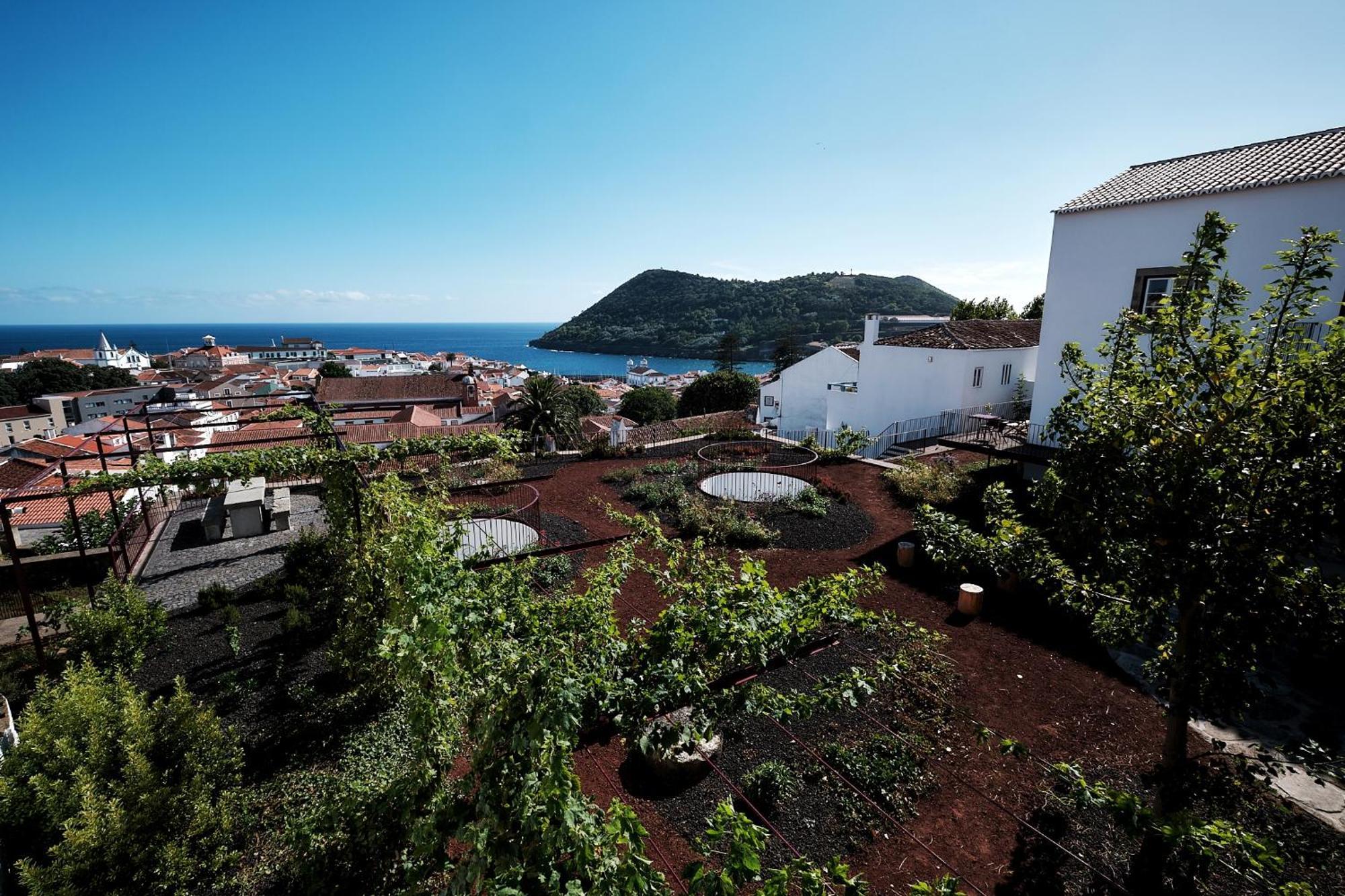Apartamento Angra + Angra do Heroísmo Exterior foto